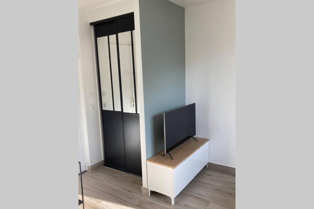 Appartement Cosy Proche Rer Et Centre Ville Le Plessis-Robinson Zewnętrze zdjęcie